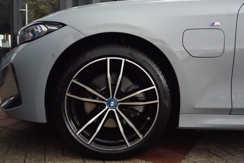 BMW 3 Serie – foto 9
