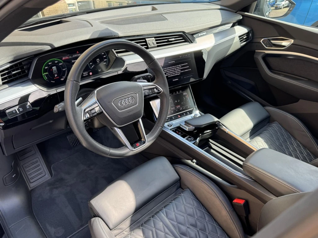 Audi e-tron – foto 32