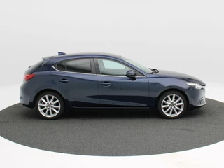 Mazda 3 – thumbnail 5