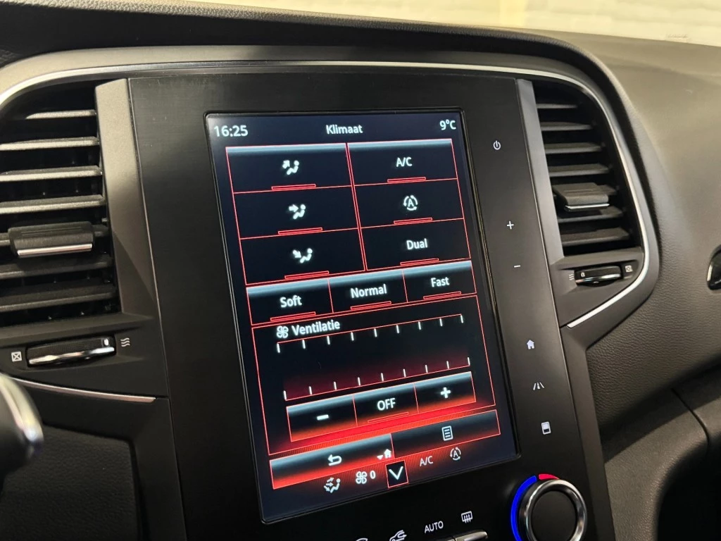 Renault Mégane – foto 24