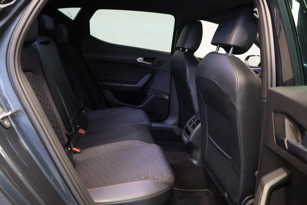 SEAT Leon – foto 16