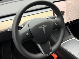 Tesla Model 3 – thumbnail 22