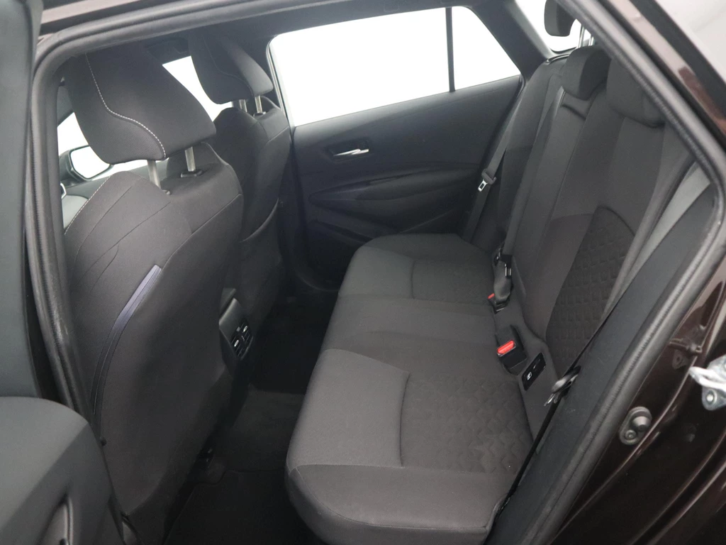 Toyota Corolla Touring Sports – foto 36