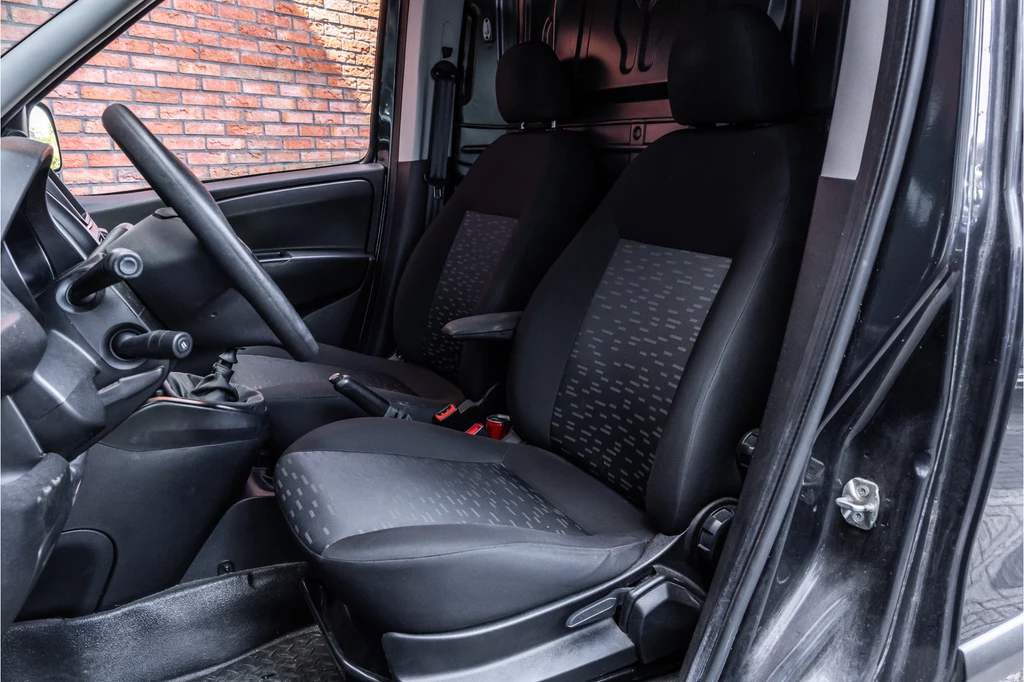 Opel Combo – foto 26