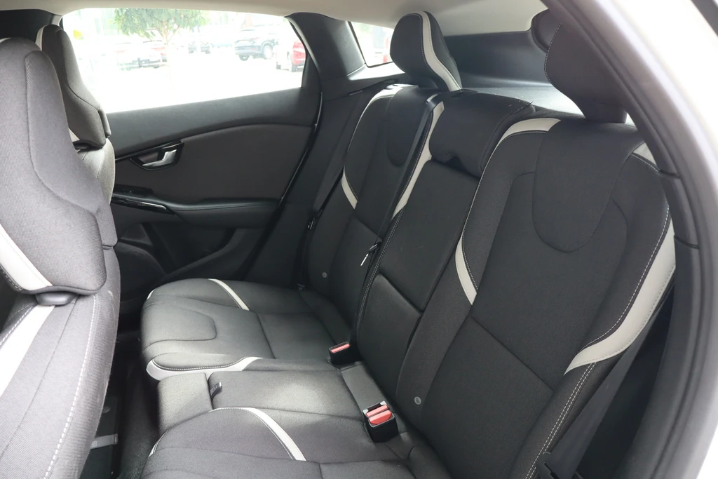 Volvo V40 – foto 20