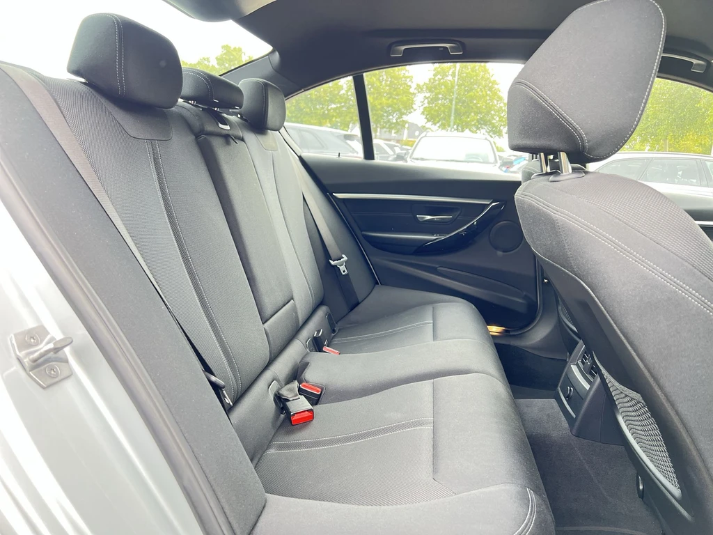 BMW 3 Serie – foto 28