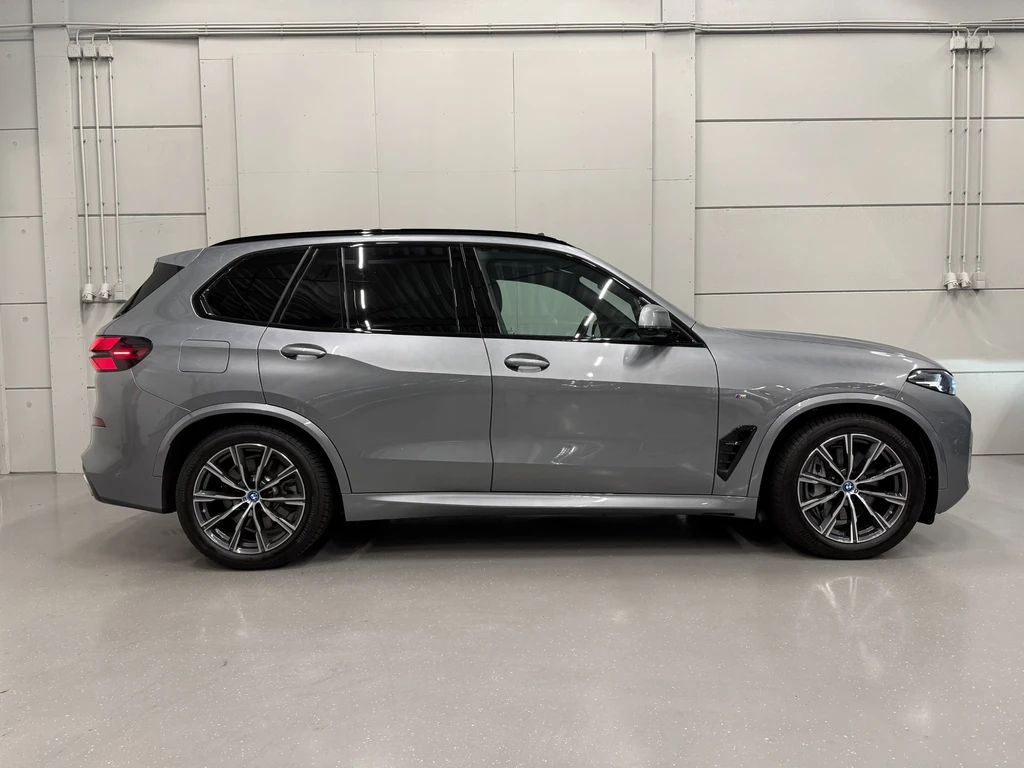 BMW X5 – foto 8