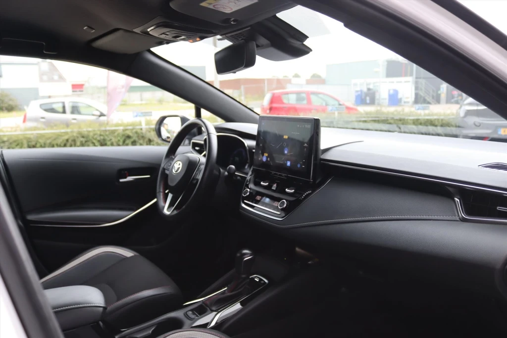 Toyota Corolla Touring Sports – foto 15