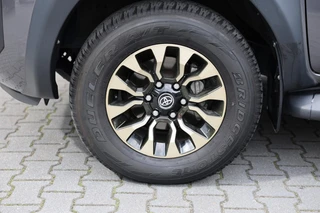 Toyota Hilux – thumbnail 7