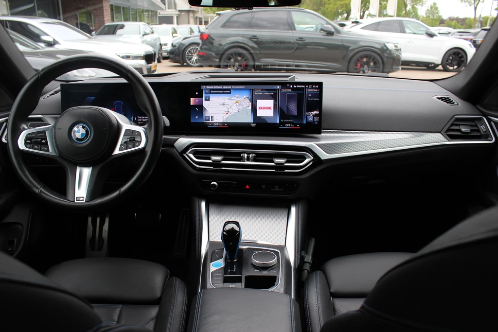 BMW i4 – foto 11