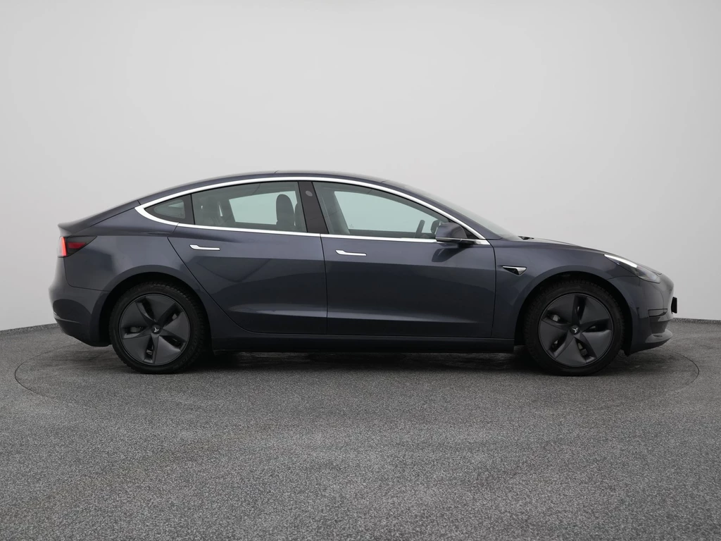 Tesla Model 3 – foto 13