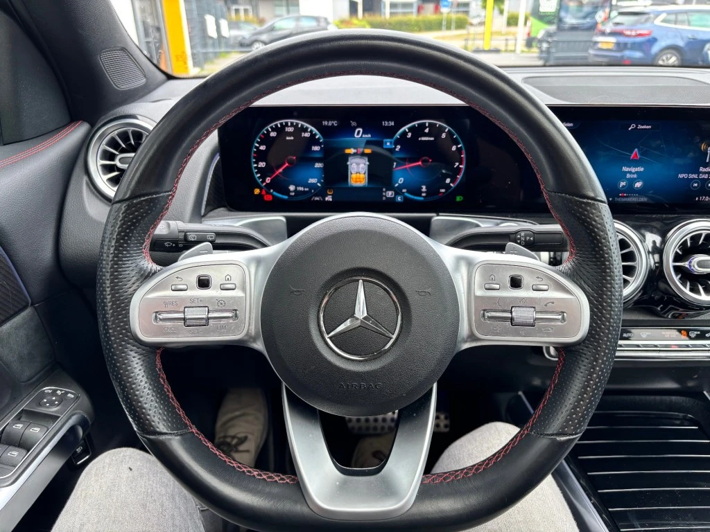 Mercedes-Benz GLB – foto 35