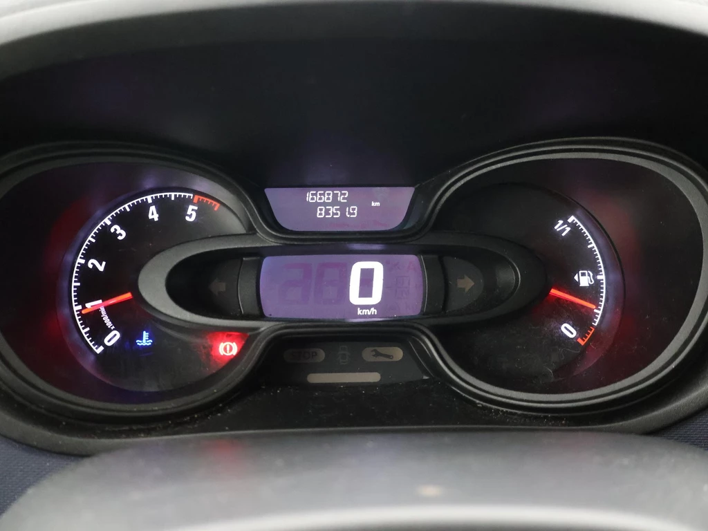 Opel Vivaro – foto 25