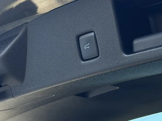 Ford Kuga – thumbnail 26