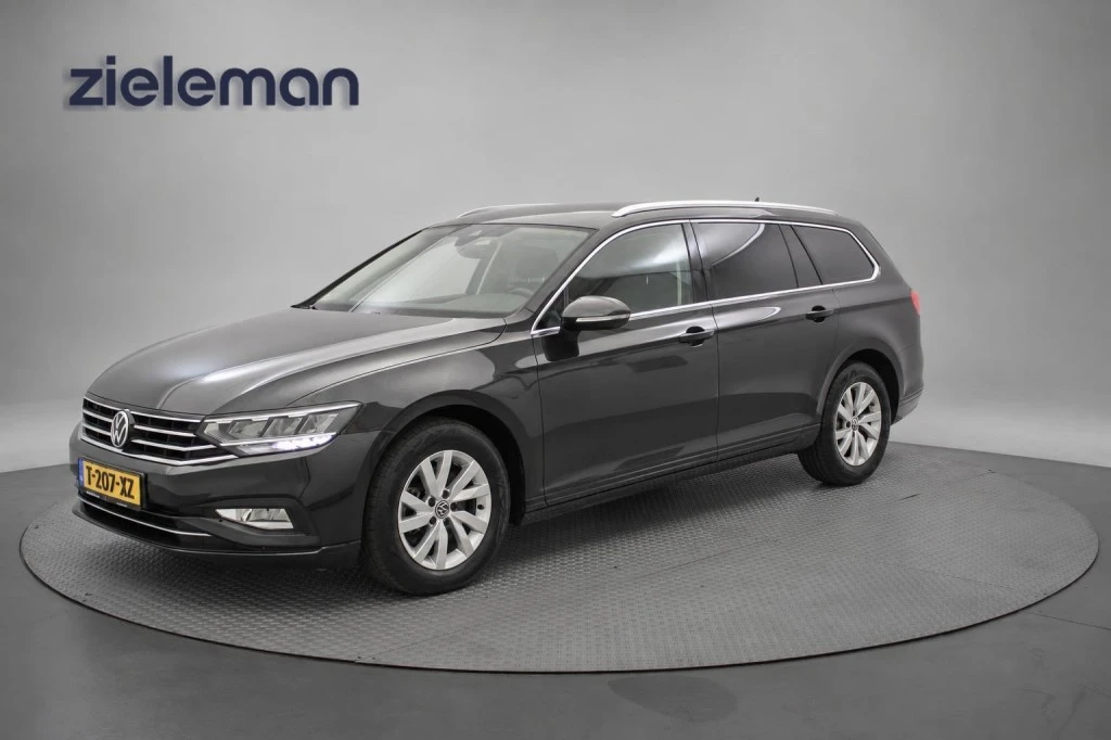 Volkswagen Passat – foto 1