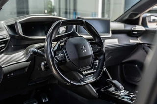 Peugeot 208 – thumbnail 10