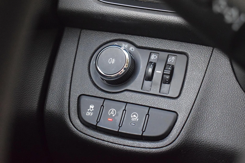 Opel KARL – foto 33