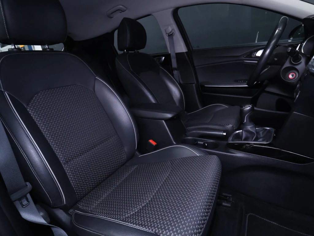 Kia XCeed – foto 10