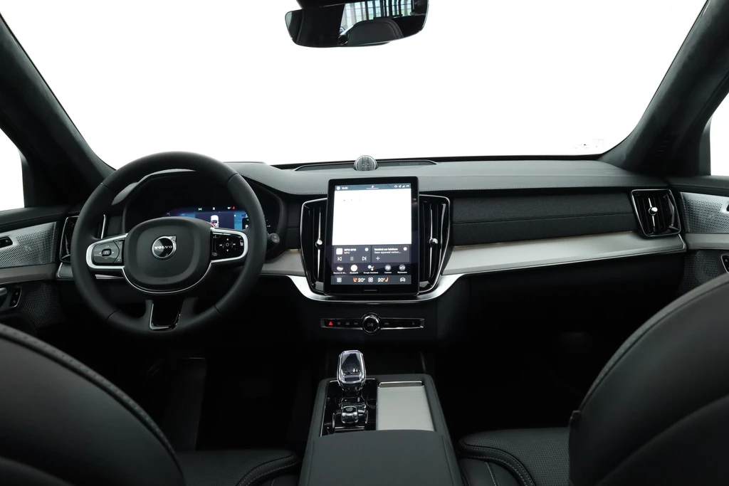 Volvo XC90 – foto 9