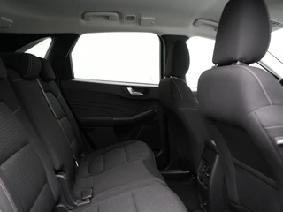 Ford Kuga – thumbnail 16