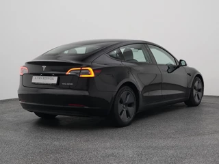 Tesla Model 3 – thumbnail 10