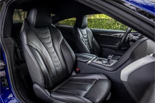 BMW 8 Serie – thumbnail 19