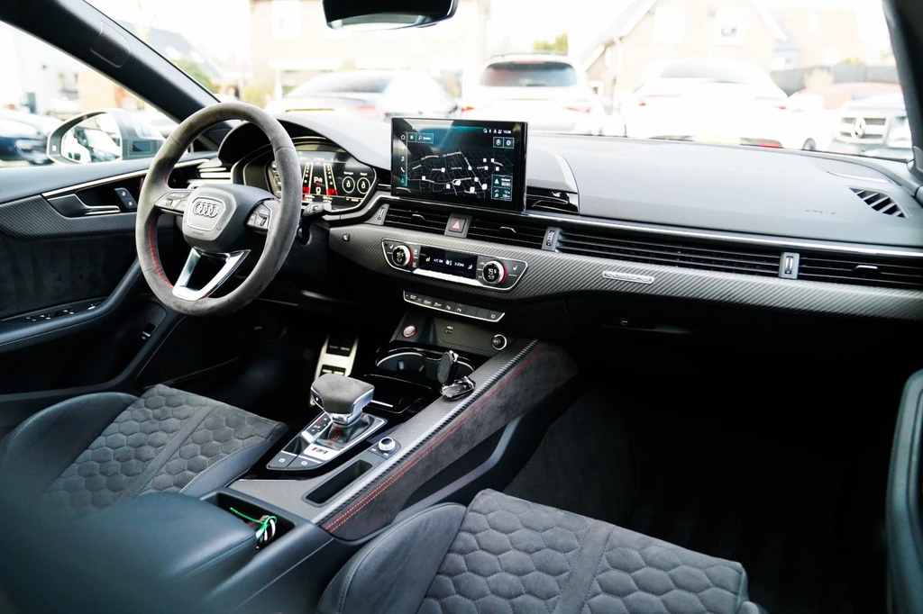 Audi RS5 – foto 33