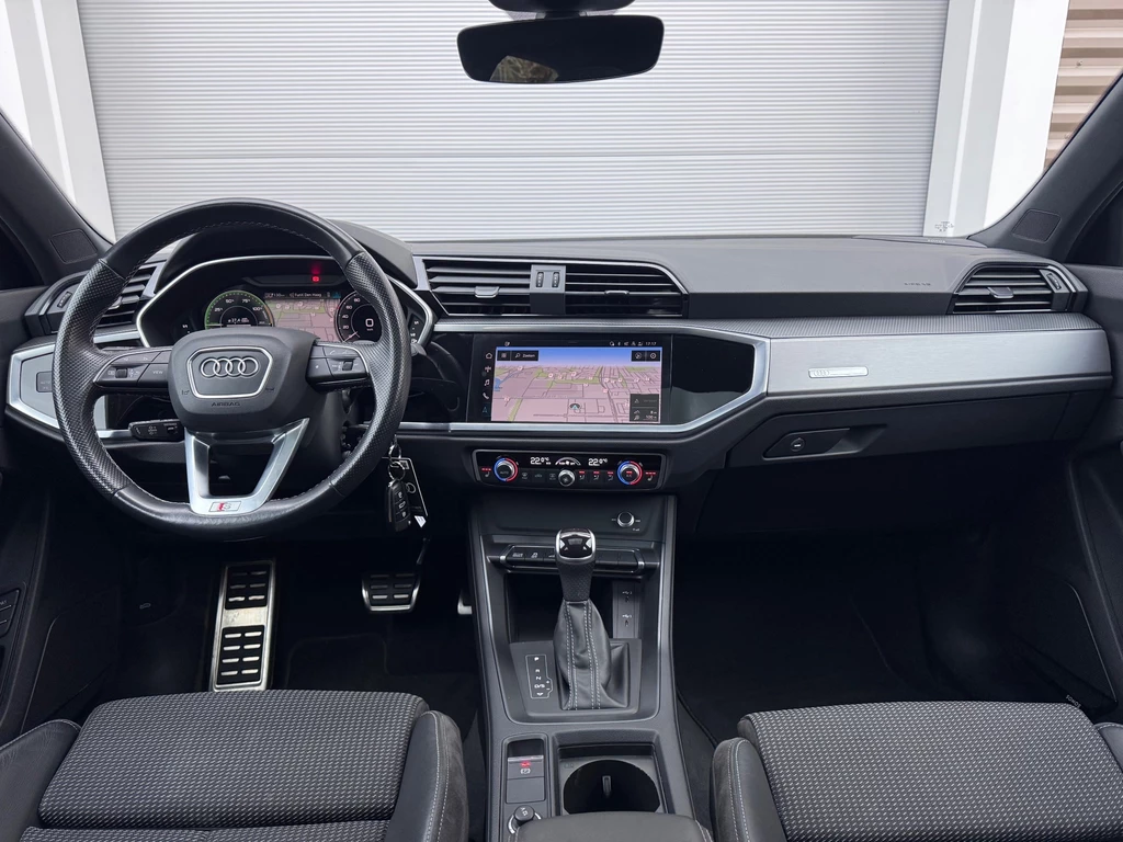 Audi Q3 – foto 11