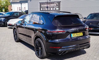 Porsche Cayenne – thumbnail 3