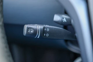 Tesla Model X – thumbnail 25