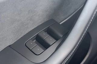 Tesla Model Y – thumbnail 18