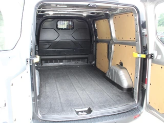 Ford Transit Custom – thumbnail 10