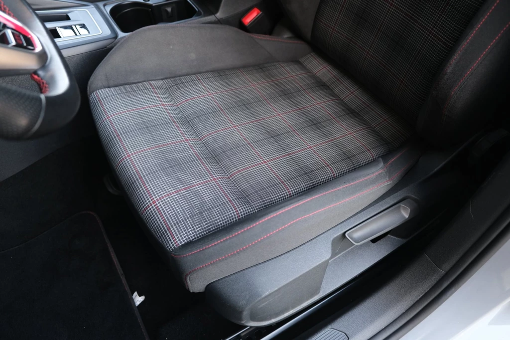 Volkswagen Golf – foto 11