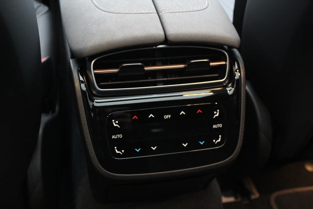 Mercedes-Benz EQS – foto 24