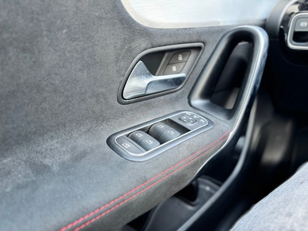 Mercedes-Benz CLA – foto 32