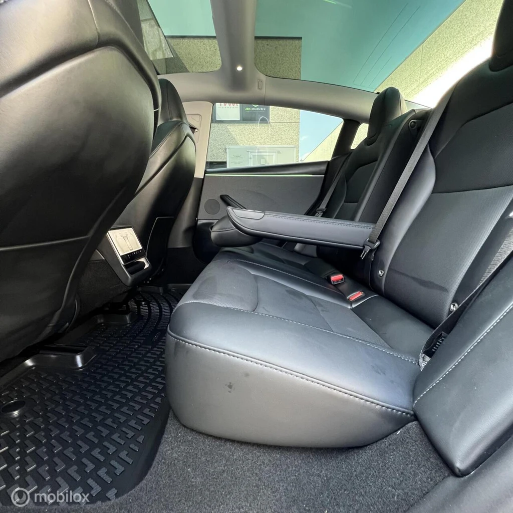 Tesla Model 3 – foto 10
