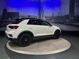 Volkswagen T-Roc – thumbnail 6