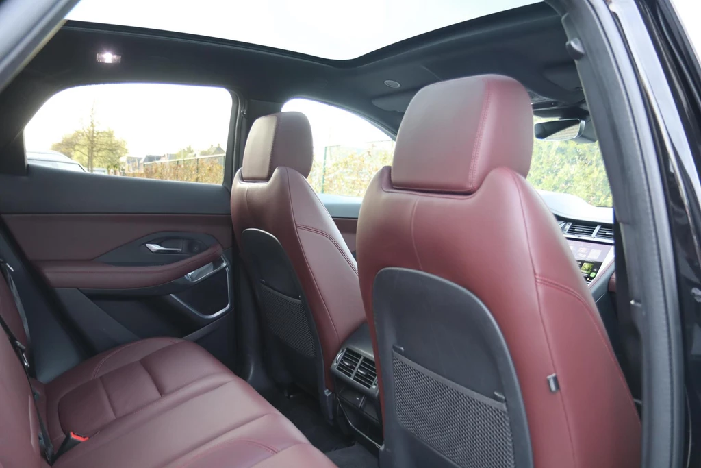 Jaguar E-PACE – foto 66