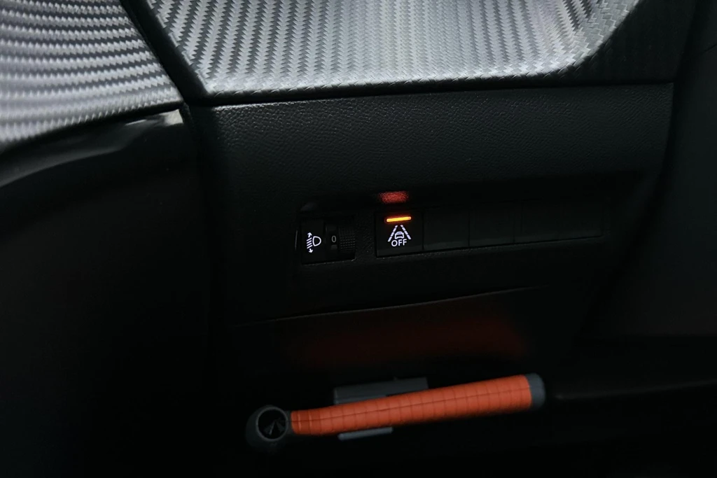 Peugeot 208 – foto 30