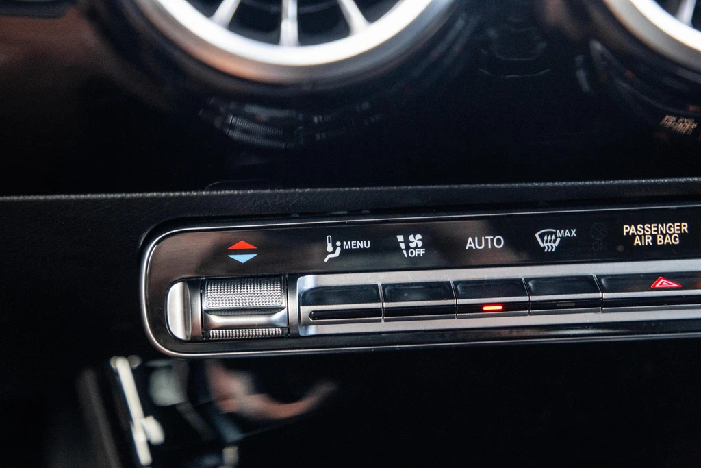 Mercedes-Benz CLA – foto 37