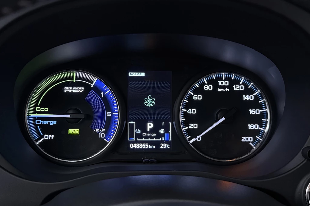 Mitsubishi Outlander – foto 10