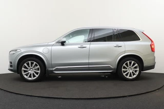 Volvo XC90 – thumbnail 2