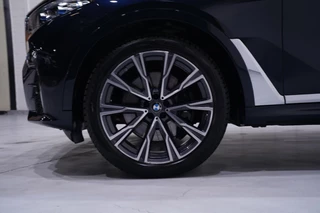 BMW X7 – thumbnail 10