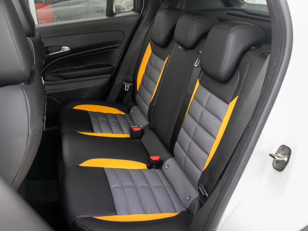 Jeep Avenger – foto 16