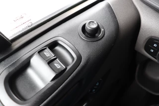 Ford Transit Custom – thumbnail 17