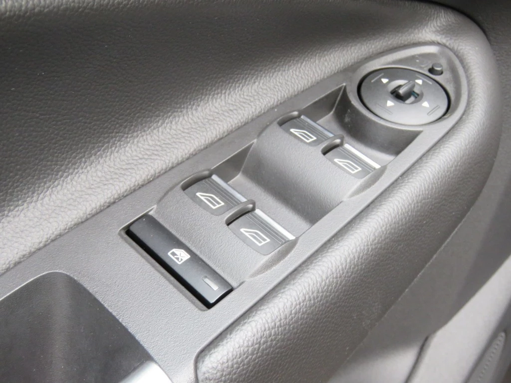 Ford Kuga – foto 35
