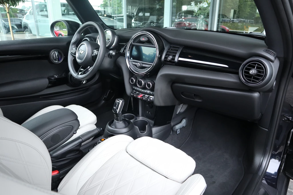 MINI 3-deurs – foto 19