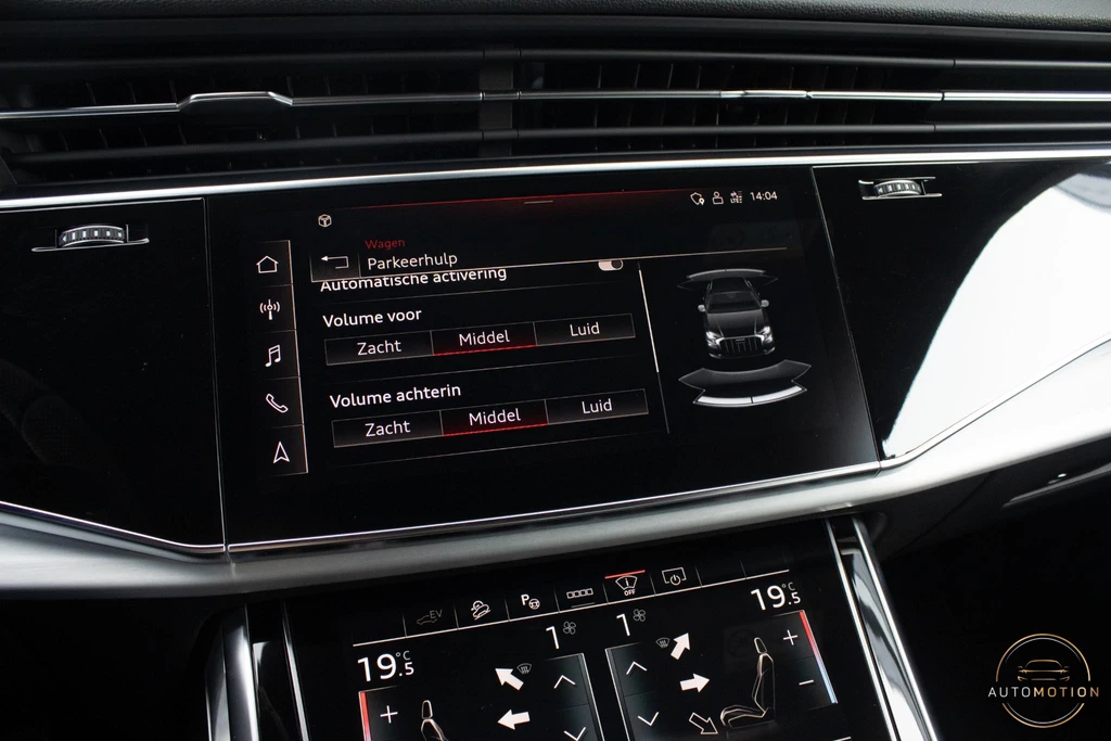 Audi Q8 – foto 48