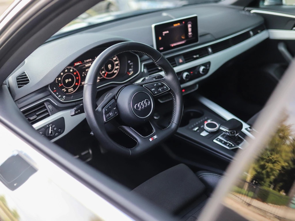 Audi A4 – foto 33