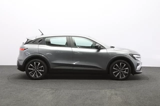 Renault Megane E-Tech – thumbnail 6